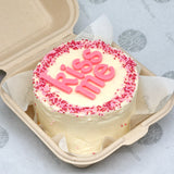 Bento Cake Valentine "kiss me"